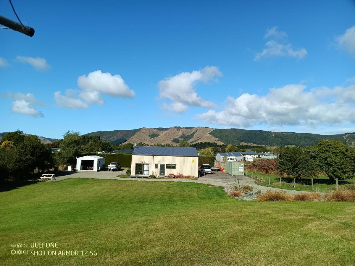 شقة Flying Plate Saloon Waimate المظهر الخارجي الصورة